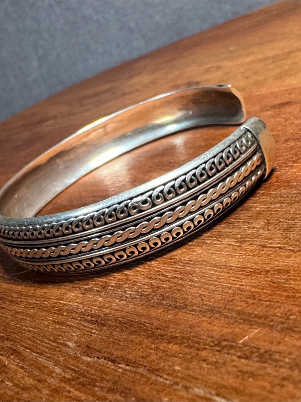 Sterling Silver detailed Cuff Bracelet - Picture 3 of 4